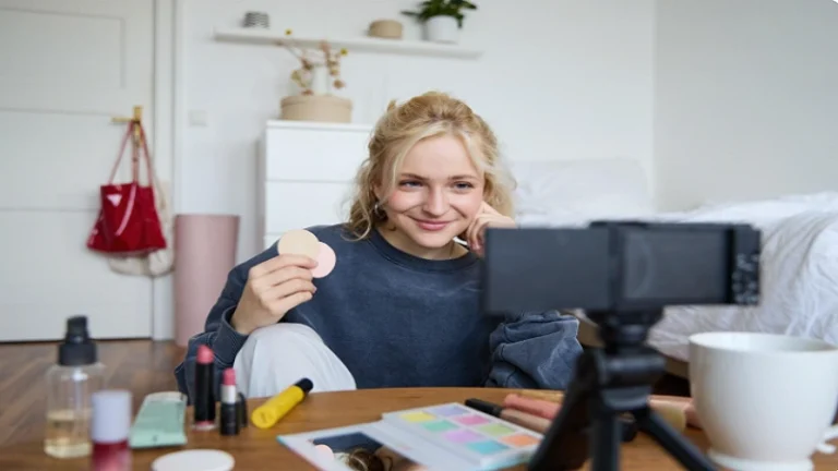 InfluencersGoneWild Understanding the Rise of Controversial Online Fame